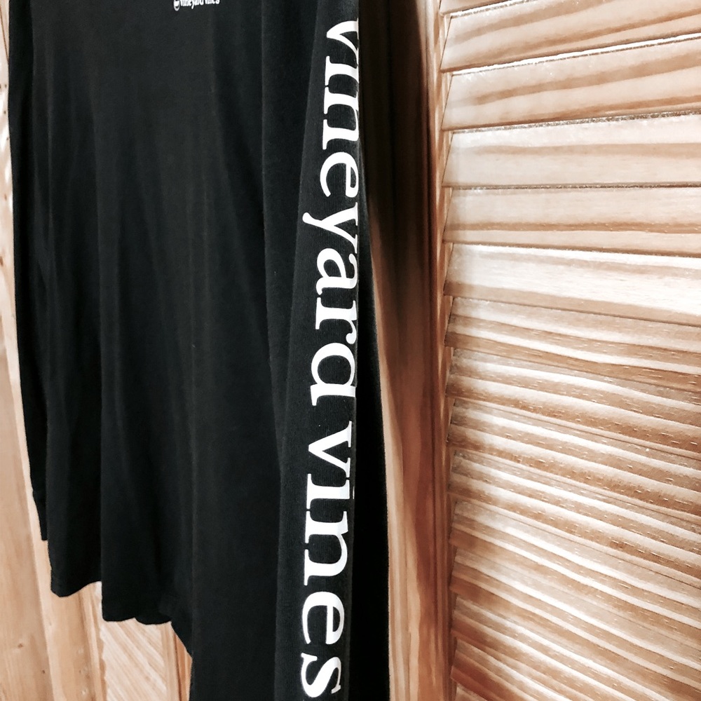 VINEYARD VINES Black Long-Sleeve Tee